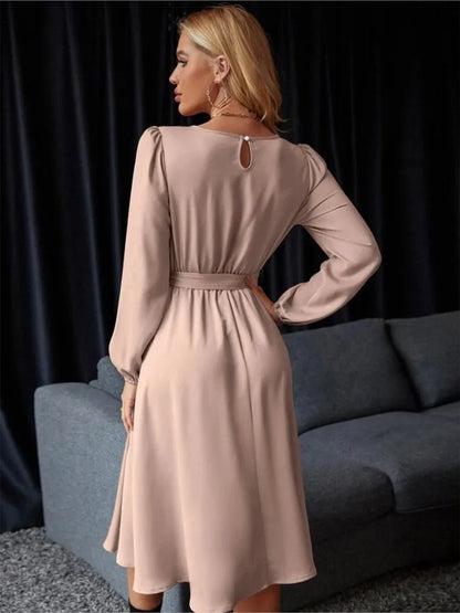Robe en Satin avec Manche
